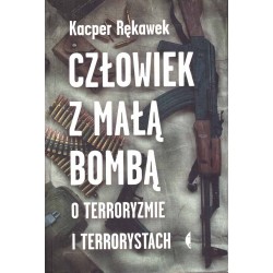 Człowiek z małą bombą